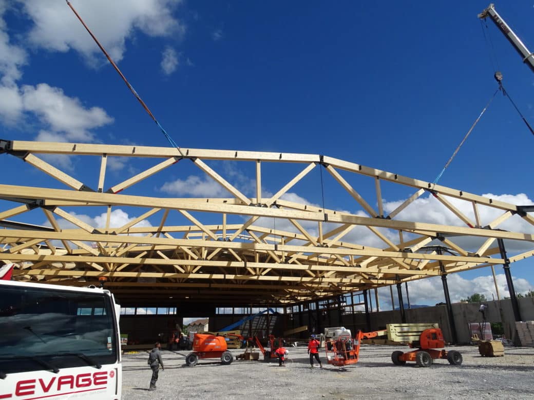 Les administrateurs de l’UFP74 en visite sur le chantier de ROCHEXPO