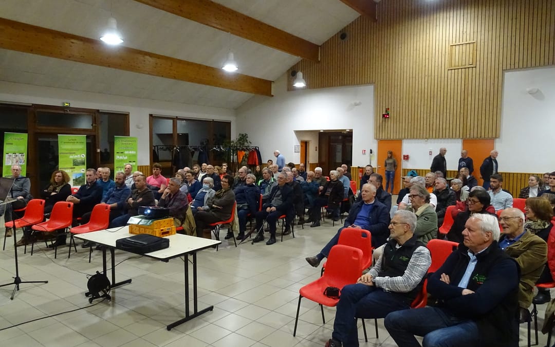 belle réussite de la « conférence de la forêt » à DUINGT