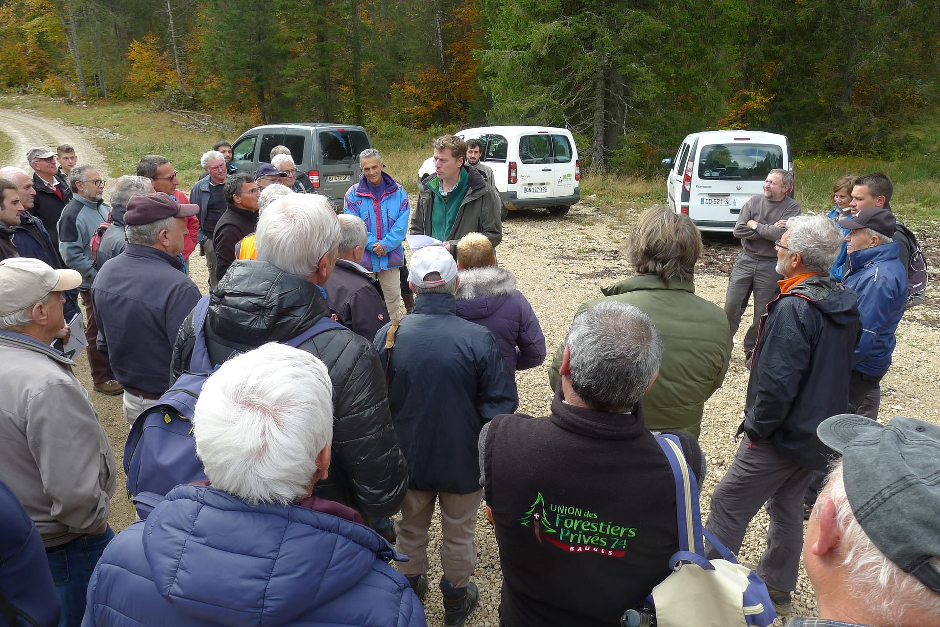 Les forestiers des BAUGES en visite dans le JURA